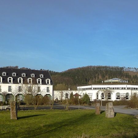 Hotel Zur Werra シュマルカルデン エクステリア 写真
